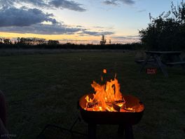 Fire pit chilling