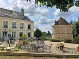 Château , rezeption , bar café