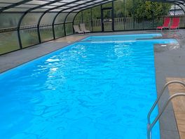 Excellent heated pool