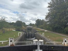 Caen hill locks about a 20 min walk from the site