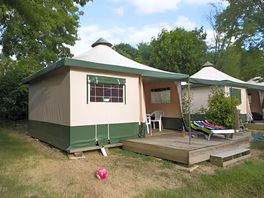 Bungalow Cyrus exterior