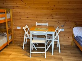 Table in centre of pod