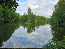 Walk around the lakes