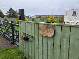 Enclosed pitch, ideal for dog owners