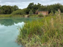 Swimming lake