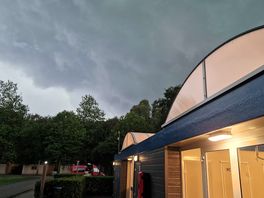 Sanitäranlagen kurz vor dem gewitter