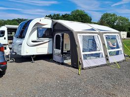Large hardstanding pitches fully serviced