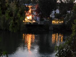 Paesaggio notturno sulle rive della merna