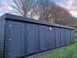 Looks like a shower or toilets dedicated for each pods but were not being use at all.