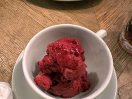 Blackcurrant sorbet to make your ears sing !