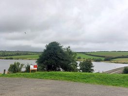 Upper tamar lake.