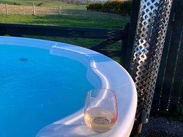 Wonderful hot tub