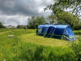 Alongside the wood, campfires allowed at this pitch