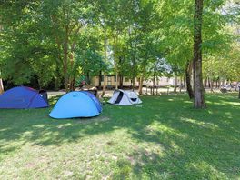 Tent pitches