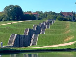 The old locks at rogny, the first boat passed through these locks in 1609!
