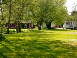 Quiet and leafy location