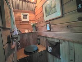 Bluebell shepherd's hut