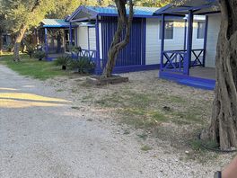 Das sind kleine bungalows die man mieten kann sehr süß