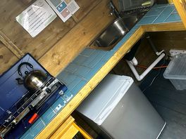Private kitchen facilities