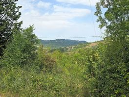 Vue en montant sur le chemin menant au camping