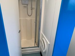 Men’s partacabin