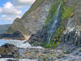 The waterfall at tresaith beach!