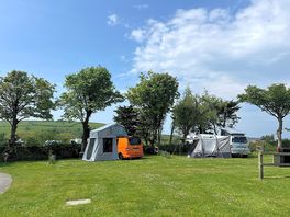 Camping Pitches in Beggars Field