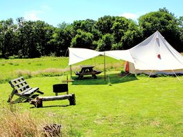 Bell tent seats