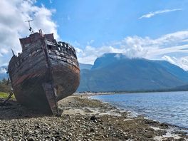 Ship wreck