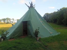 The lovely tent, nice and warm in th nighte