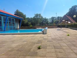 No slides, nothing. just pool.