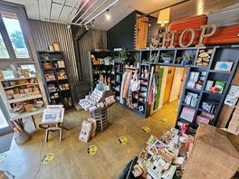 Gift shop