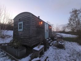 Herbie's hut in the snow