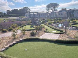 Crazy golf on the site