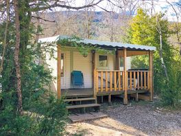 Static caravan