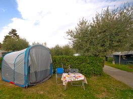 Tent pitch