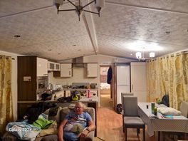 Frontroom