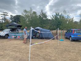 🏕️