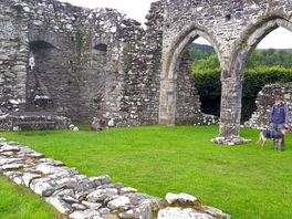 Cymer abbey, 10 min. rijden van camping