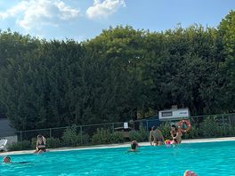 Basen na campingu