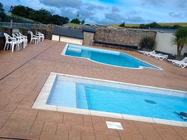 Other pool side