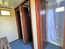 Shower block