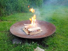 Enjoyed having a firepit - logs were available on site