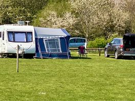 Plenty of room per pitch