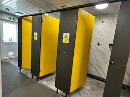 Ladies showers