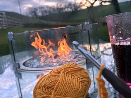 Gas fire pit
