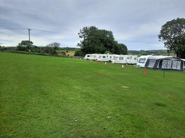 Field before other arrivals - bottom half