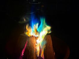 Fire pit hire with magic fire powder