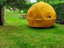 Another view of the tent i stayed in