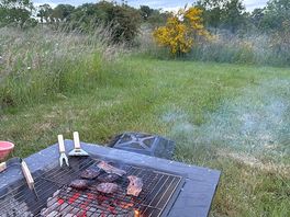 Evening bbq in camp 4